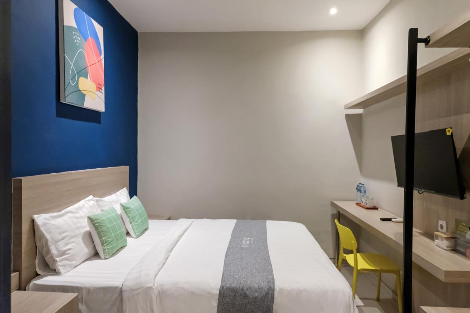 Mono Coliving Kencana, Surabaya Hotel Ngoại thất bức ảnh